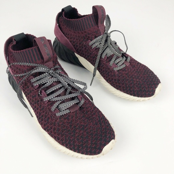 tubular doom sock burgundy